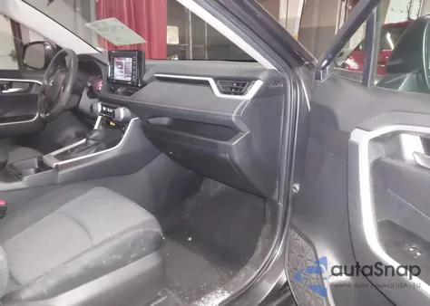 2021 Toyota Rav4 Xle z USA, uszkodzony, nr VIN 2T3P1RFV9MC214765